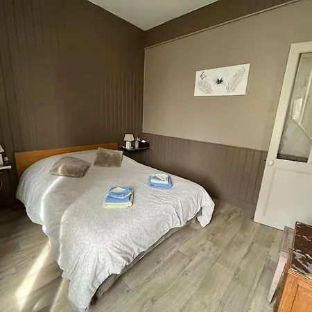 Le Papillon Bleu - Gold A 200m Apartamento *